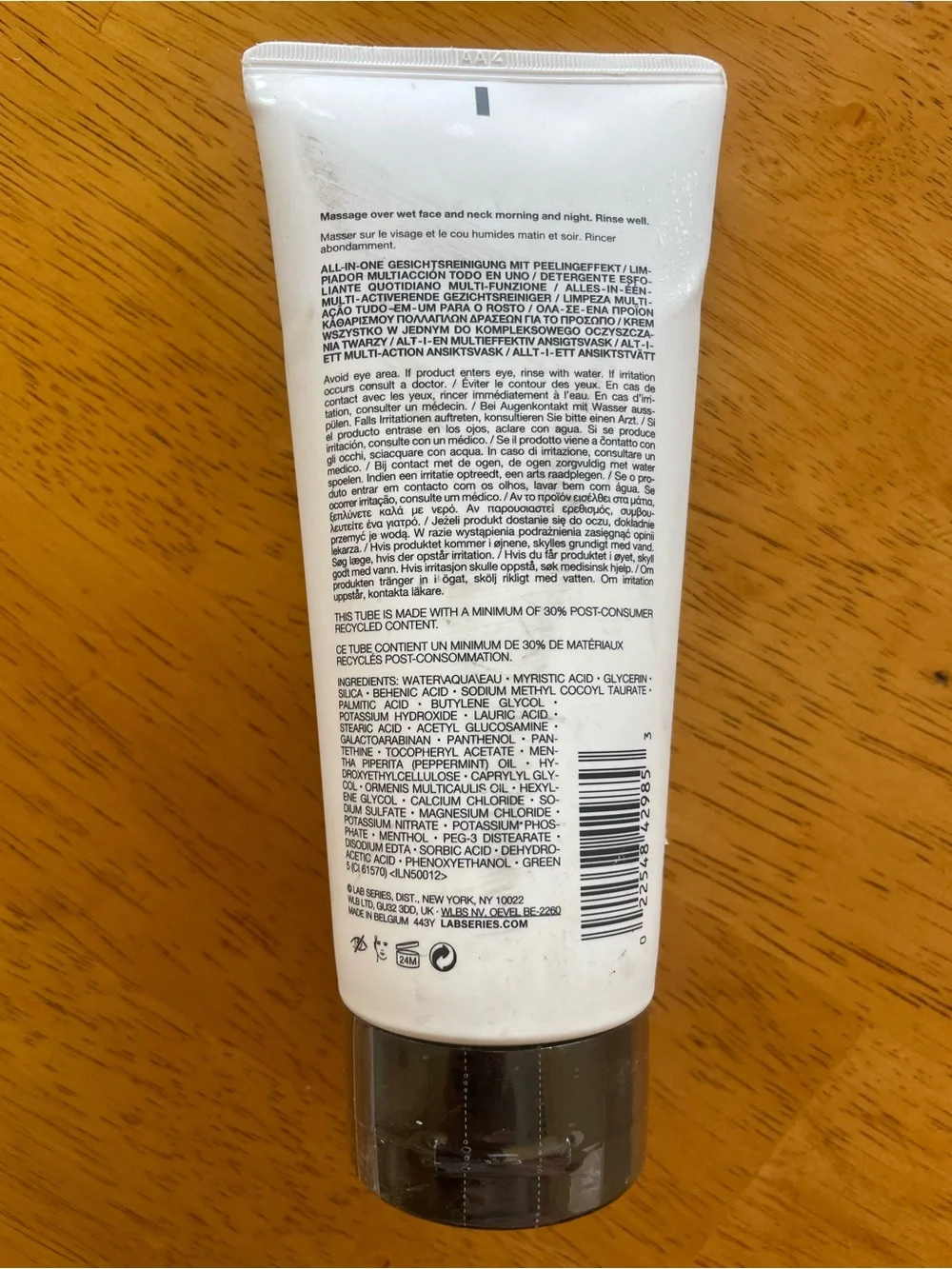 All-In-One Multi-Action Face Wash — White
